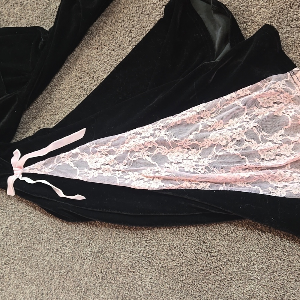 Dolls Kill Sugar Thrillz Velvet Bell Bottoms Flare Black Pink Lace Bow Goth - Picture 4 of 5